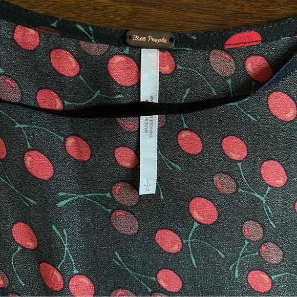 EUC Free People cherry print tie front blouse - Picture 6 of 7